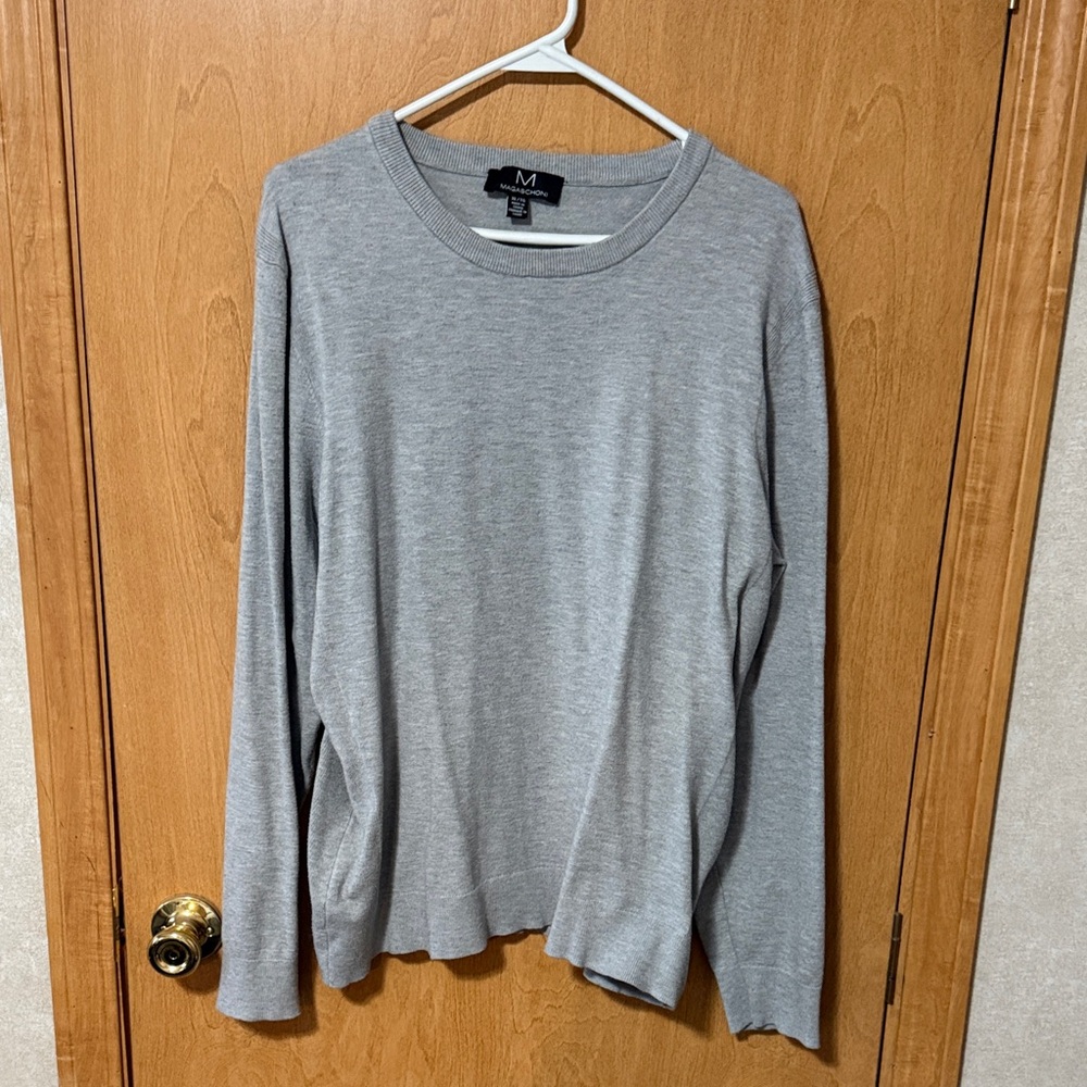Magaschoni Mens XL Gray Sweater